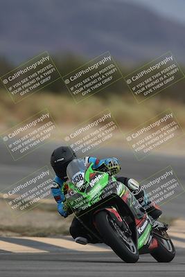 media/Sep-21-2025-Race Pace (Sun) [[98bf33ef95]]/Verified/10-Turn 10 (1150am)/